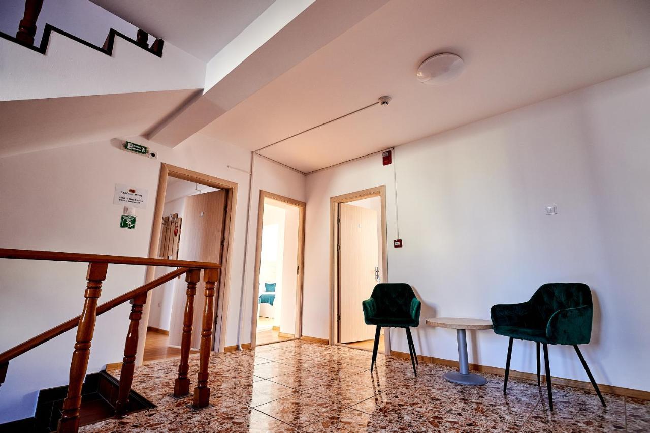 Hotel Roxy & Maryo Eforie Nord Buitenkant foto