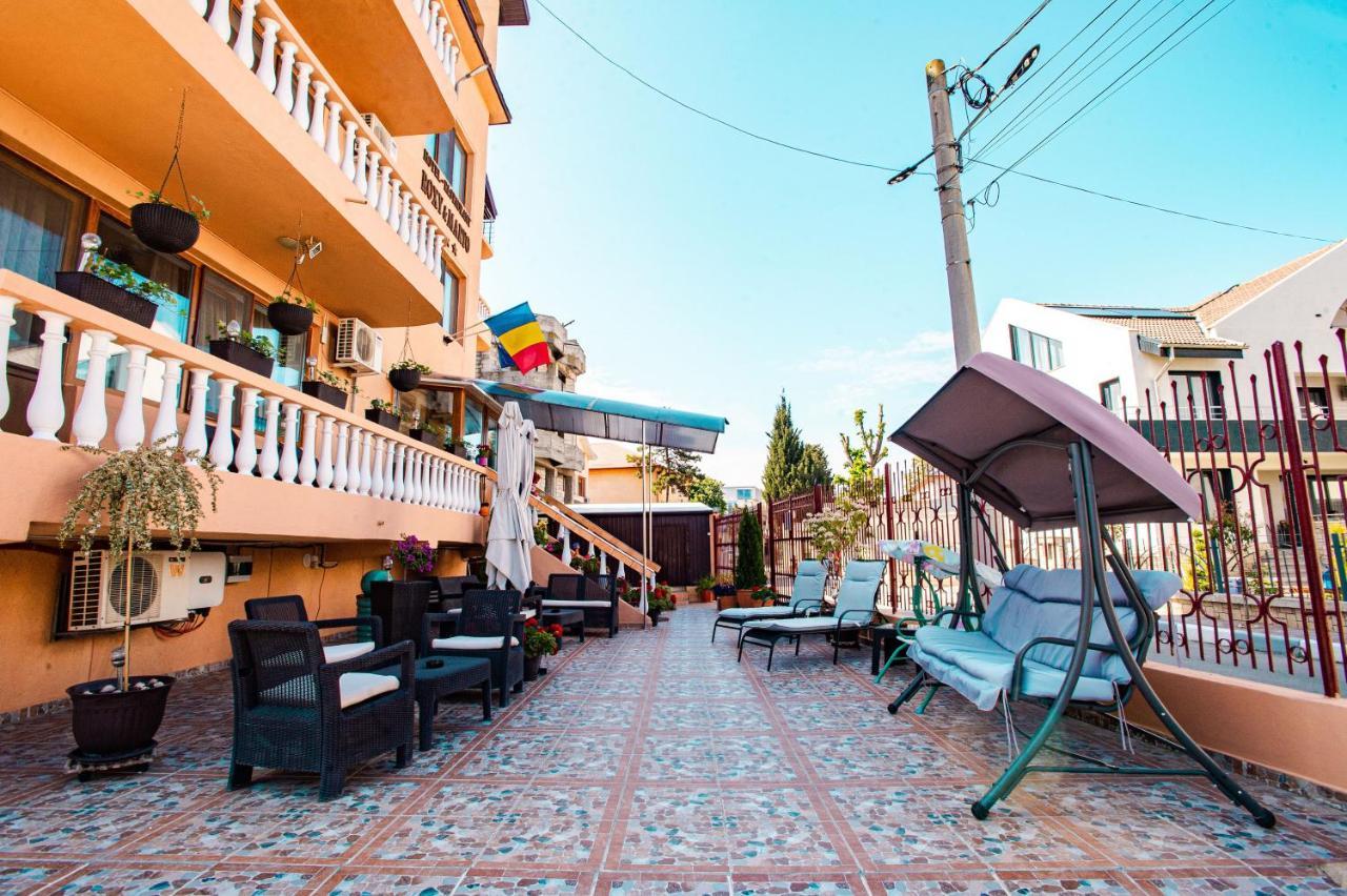 Hotel Roxy & Maryo Eforie Nord Buitenkant foto